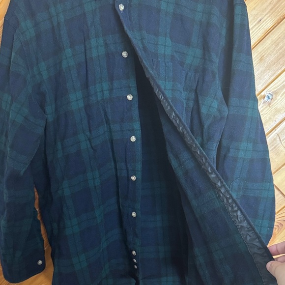 Pendleton Fireside Black and Green Plaid Casual Button Down Shirt Size Large - Picture 3 of 6